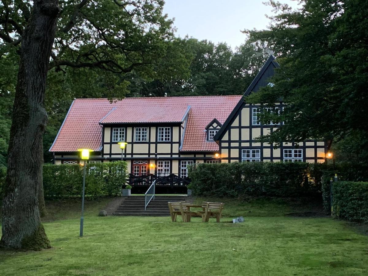 Hotel Egeskoven Viborg Esterno foto